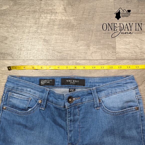 Nine West Cigarette Fit Skinny Leg Cropped Jeans Size 6 - Picture 3 of 6